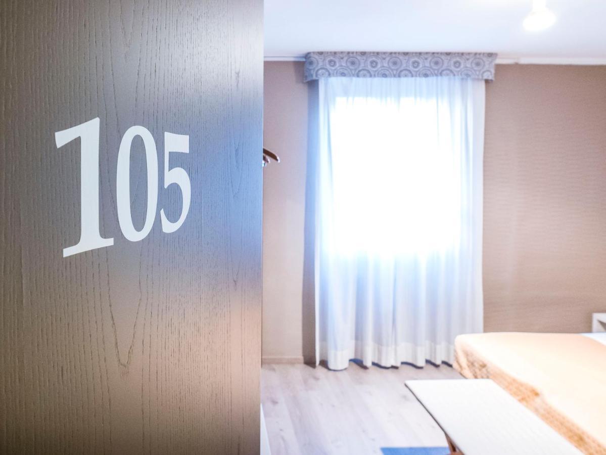 Hotel Doria Nago Kültér fotó