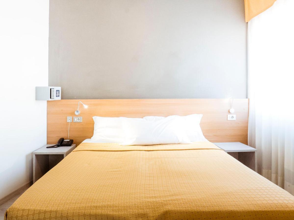Hotel Doria Nago Kültér fotó