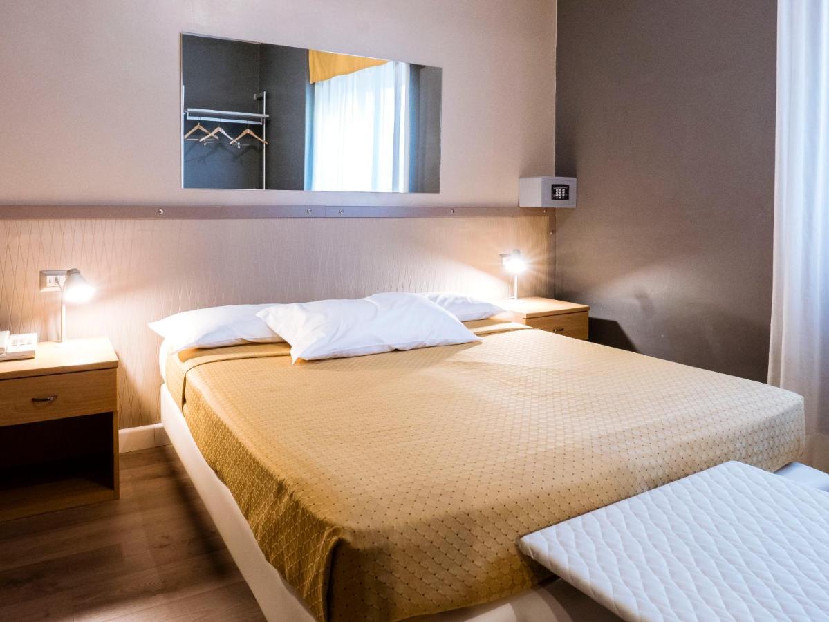 Hotel Doria Nago Kültér fotó